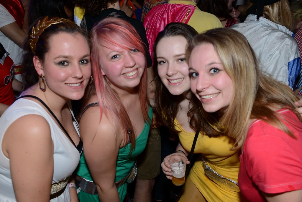 ../Images/Wagenmakersbal 2015 125.jpg